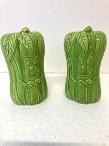 Vintage Japan anthropomorpher Sellerie Gesicht Klapparme Salz und Pfeffer Shaker - Bild 1 von 8