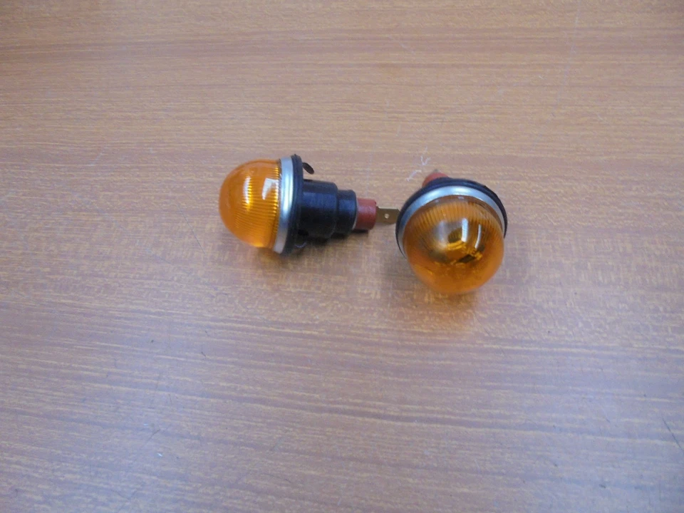 FIAT 238 COPPIA di FRECCE LATERALI  - Immagine 1 di 1