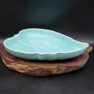 Pacific Pottery Turquoise Leaf Dish 9" Hostessware Mid Century California VTG - Picture 1 of 10