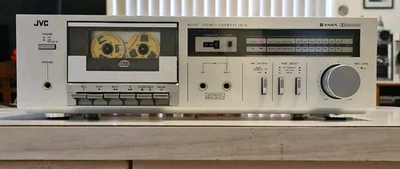 VINTAGE JVC TAPE DECK PLAYER/RECORDER/MADE IN JAPAN - Image 1 of 4
