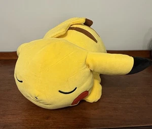 Pokemon 18 Zoll Plüschtier Schlafendes Pikachu - Kuschelig - Must Have für Pokémon Fans - Bild 1 von 8