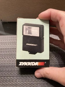 VINTAGE ZYKKOR 250 ELEKTRONISCHER BLITZ NEU IM KARTON - Bild 1 von 6
