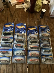 hot wheels lot 2 New - Picture 1 of 3