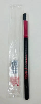 Pincel mezclador MAC 217S / The Disney Cruella Collection - (NUEVO) Foto 1 de 3