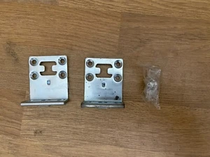 Juniper SRX345 / SRX340 / EX3300 Rack Mount Ear Kit SRX34X-RMK 1 Pair of Bracket - Picture 1 of 6