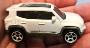 Jeep Renegade 2019 Matchbox suelto fundido a presión no recuperado por una recompensa - Imagen 1 de 5