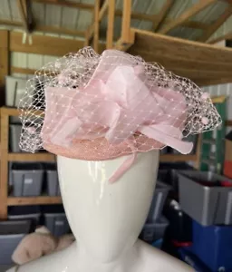 Vintage Mr. Charles Women’s Straw Cloche Hat Pink - Picture 1 of 6