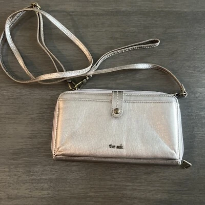 Cartera de cuero para teléfono The Sak Redwood 3 en 1 bandolera metálica sin asas Foto 1 de 4