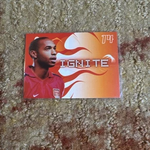 Thierry Henry 2000-2001 Futera Platinum Football Soccer card Ignite FX Arsenal - Bild 1 von 2
