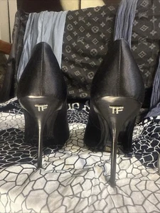 Elegant Black Sateen Tom Ford Stiletto Heels with Gold Logo Detail, Size 35”? - Picture 1 of 7