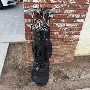 Golf Club Set - Picture 1 of 7