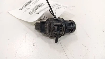Toyota Prius Washer Motor   2012 2013 2014 2015 - Image 1 of 4