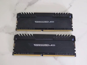 Corsair Vengeance LED 16GB (2x8GB) DDR4 Memory Kit 3000Mhz - CMU16GX4M2C3000C15 - Picture 1 of 2