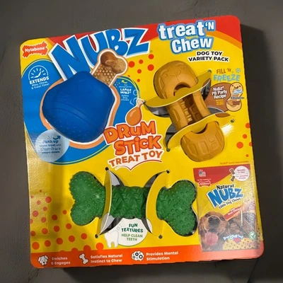 Juguetes para perros Nylabone paquete de variedad de 3 unidades NUBZ Treat N' Chew baqueta hueso de maní Foto 1 de 4