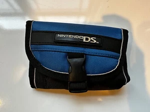 Nintendo DS Travel Case blau/schwarz mit Schnalle - Bild 1 von 3