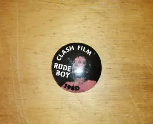 CINEMA PUBLICITE BADGE FILM RUDE BOY THE CLASH 1980 - Picture 1 of 2