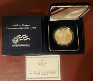 2009-P    ABRAHAM LINCOLN Proof Commemorative Silver Dollar W/COA & Original Box - Picture 1 of 1