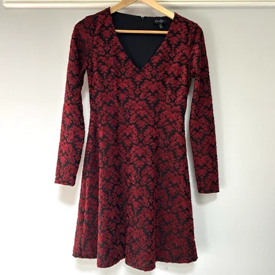 Womens Damask Flocked Velvet Dress Size S Red Black Knit Christmas Career Party - Image 1 of 4