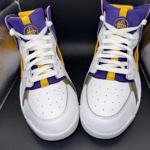 Talla 7Y - Nike Air Flight Huarache High Lakers, 705281-101, muy limpias, sin caja - Imagen 1 de 10