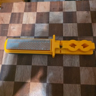 Afilador de cuchillos Smith's 3 en 1 piedra de diamante varillas de cerámica amarillo carburo [201] Foto 1 de 4