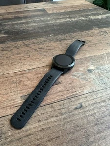 Vivoactive 4S - Schwarz, 43mm, GPS, Touchscreen Smartwatch Schwimmen Laufen Uhr - Bild 1 von 4