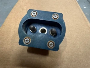 Rebling Plastics 7002-4 Style 2 Avionics / MIL-Spec Battery Receptacle - Bild 1 von 3