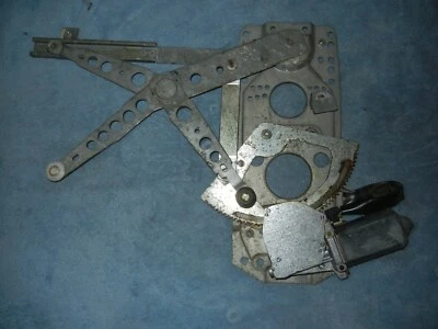 Classic SAAB 900 4 Door Right Rear Door Window Regulator With Motor  MS - Image 1 of 4