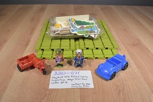 Playskool 1976 Busytown Mayor Fox's Town Center Set (320-071) - Imagen 1 de 5