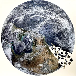 Jigsaw Puzzle 1000 Piece The Earth 68 cm -Keep Busy for Days or Weeks ! - Picture 1 of 5