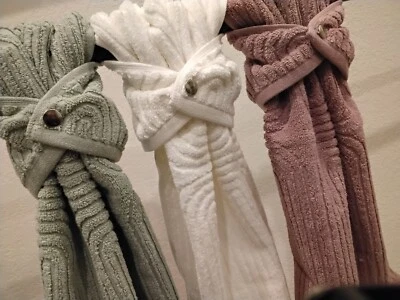 Lujosa toalla de mano colgante gruesa de lujo rosa, verde, baño de mano o cocina Foto 1 de 4