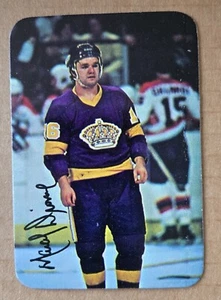 1977-78 Topps/O-Pee-Chee Glossy #4 Marcel Dionne Los Angeles Kings - Bild 1 von 2