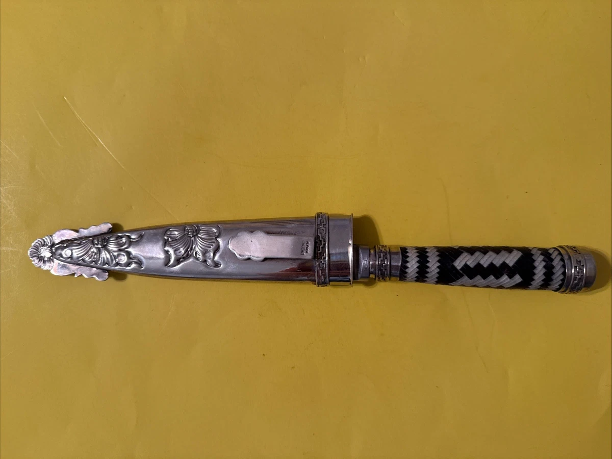 Gaucho Knife In Collectible Vintage Factory Manufactured Fixed