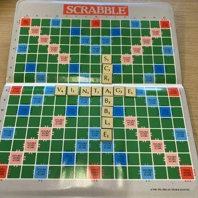 SCRABBLE travel Magnetic Pocket Board Game Vintage 1988 Edition -  - Image 1 of 4