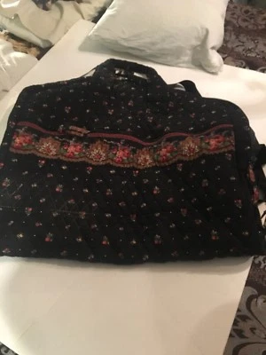 NWT Vera Bradley Retired Rare Petit Point Garment Bag  - Image 1 of 4
