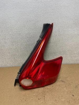 2011 to 2014 Nissan Juke Right Passenger RH Side Tail Light OEM U9954 DW - Image 1 of 4