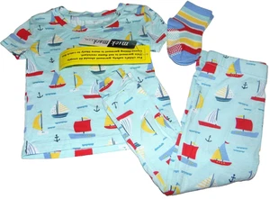 ~ Neu mit Etikett Jungen MICK MACK LTD Segelboot Pyjama & Socken! Größe 12 Monate super süß FS:) - Bild 1 von 1
