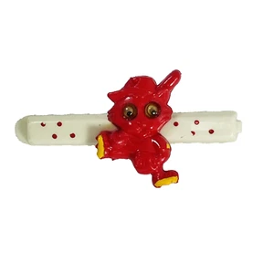 Red Kitty Cat Baseball Girls Hair Clip Plastic Barrette Vintage Bubble Eyes - Picture 1 of 5