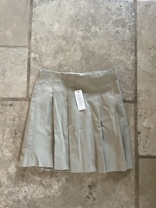 GYMBOREE NWT KHAKI TAN PLEATED UNIFORM SKIRT SZ 8 SLIM (Box 74) - Picture 1 of 2