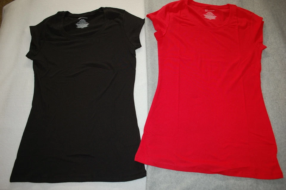 LOTE DE 2 CAMISETAS CUELLO REDONDO Junior Mujer Manga Gorra NEGRA Y ROJA Talla XL 15-17 Foto 1 de 1