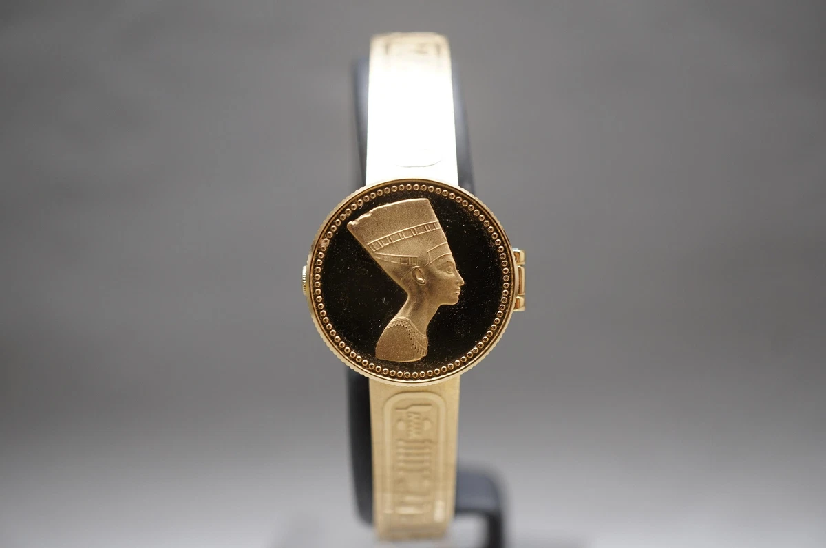 SEIKO 1E20-0A20 クォーツ Vintage 1985 Seiko 1E20-0A20 Golden Nefertiti Bangle Ladies Quartz