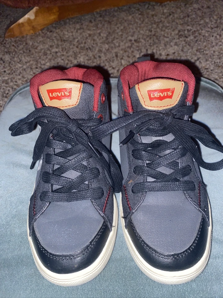 Levi's Tenis Zapatos Niños Top Alto Con Cordones Negro Denim Lona Talla 2,5 Foto 1 de 4