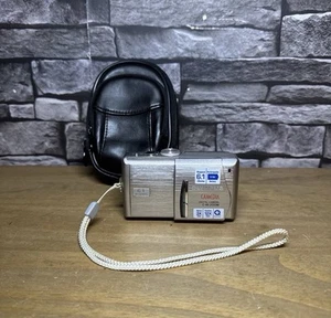 Olympus Digital Camera C-60 Zoom 6.1MP Silver Tested - Picture 1 of 7