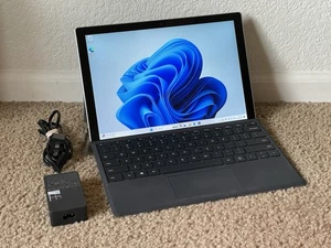 Tablet Microsoft Surface Pro 7 12.3" (i5-1035G4 8GB 128GB SSD Windows 11 Pro) - Imagen 1 de 9