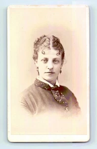 Viktorianische Dame Foto Portrait Mode Frisur New York Galerie JM Peters - Bild 1 von 5