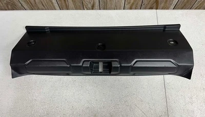 2022-2024 Subaru WRX Rear Cargo Trunk Garnish Latch Cover Panel Trim 94511VC040 Foto 1 de 4