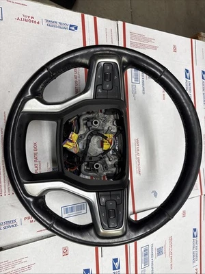 原始设备制造商方向盘适用于雪佛兰索罗德、吉姆西 Sierra 1500、2500、3500 85551804 — 第 1/4 张图片