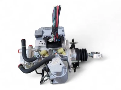 Amplificador de freno Lexus CT200h 13-15 con cilindro maestro 47050-76120, E023, OEM, 2013, Foto 1 de 4