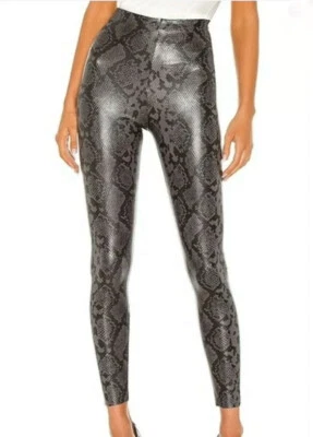 Leggings texturizadas pele de cobra couro sintético 7 For All Mankind tamanho G nova com etiquetas - Imagem 1 de 4