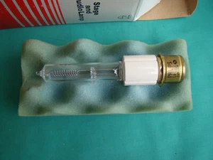 Philips LAMP BULB -EGG- 750W 120V - Picture 1 of 4