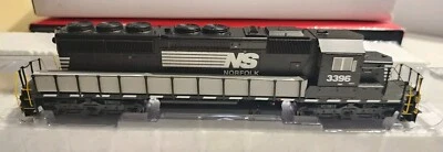 InterMountain HO Scale SD40-2 Locomotive Norfolk Southern #3339 - Image 1 of 4